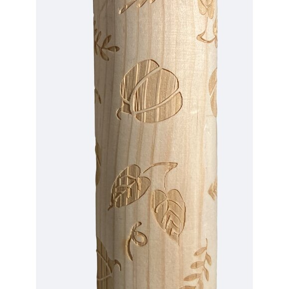 Wood Embossing Rolling Pin Dough Roller with Fall/ Autumn/ Thanksgiving Pattern - Picture 2 of 7